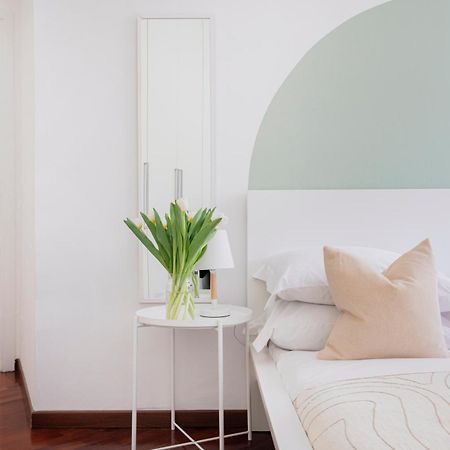 Stylish And Cozy Apt Close To Naviglio Milano Eksteriør bilde